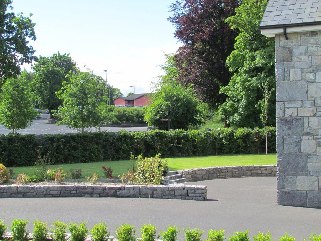 Gate Lodge B&B Portumna Extérieur photo